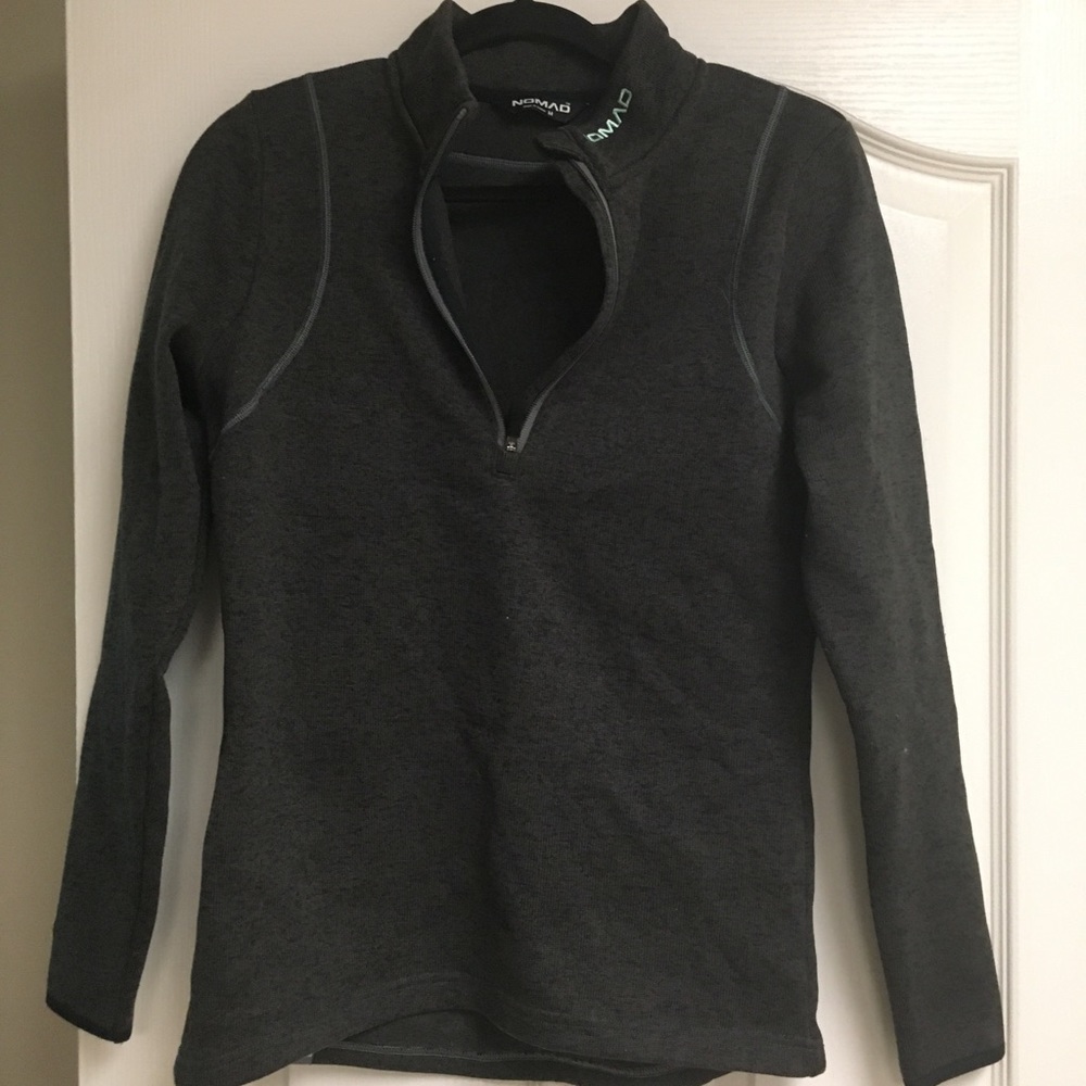 Nomad gray sweater